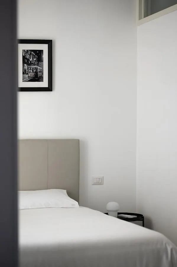 Rivin Apartment Milan