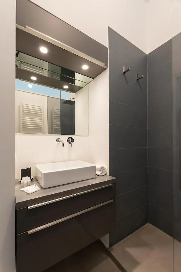 Rivin Apartment Milan